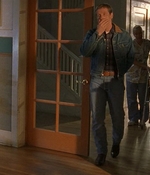 ROSWELL_-_E1X12_INTO_THE_WOODS_513.jpg
