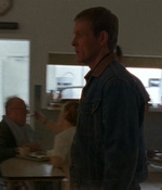 ROSWELL_-_E1X12_INTO_THE_WOODS_523.jpg