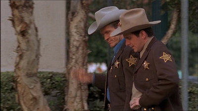 ROSWELL_-_E1X13_THE_CONVENTION_014.jpg