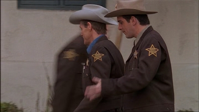 ROSWELL_-_E1X13_THE_CONVENTION_029.jpg