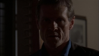 ROSWELL_-_E1X13_THE_CONVENTION_049.jpg