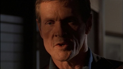 ROSWELL_-_E1X13_THE_CONVENTION_066.jpg