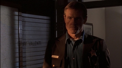 ROSWELL_-_E1X13_THE_CONVENTION_074.jpg