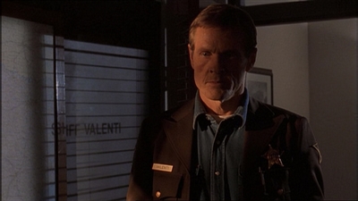 ROSWELL_-_E1X13_THE_CONVENTION_076.jpg