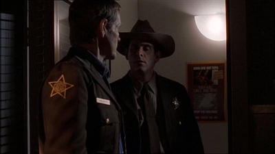 ROSWELL_-_E1X13_THE_CONVENTION_109.jpg