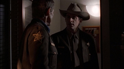 ROSWELL_-_E1X13_THE_CONVENTION_115.jpg