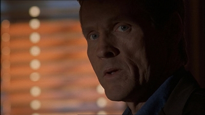 ROSWELL_-_E1X13_THE_CONVENTION_118.jpg