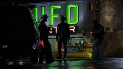 ROSWELL_-_E1X13_THE_CONVENTION_177.jpg