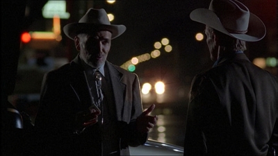 ROSWELL_-_E1X13_THE_CONVENTION_217.jpg