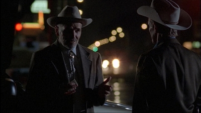 ROSWELL_-_E1X13_THE_CONVENTION_218.jpg