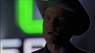 ROSWELL_-_E1X13_THE_CONVENTION_240.jpg