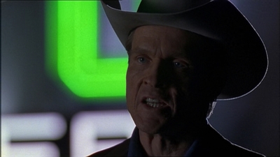 ROSWELL_-_E1X13_THE_CONVENTION_245.jpg