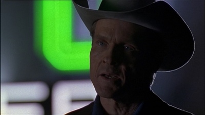 ROSWELL_-_E1X13_THE_CONVENTION_249.jpg