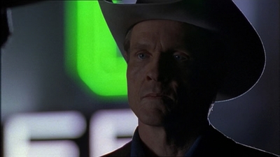 ROSWELL_-_E1X13_THE_CONVENTION_273.jpg