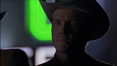 ROSWELL_-_E1X13_THE_CONVENTION_286.jpg