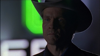 ROSWELL_-_E1X13_THE_CONVENTION_289.jpg