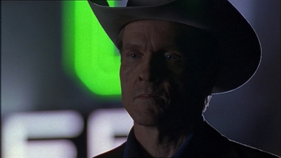 ROSWELL_-_E1X13_THE_CONVENTION_290.jpg