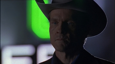 ROSWELL_-_E1X13_THE_CONVENTION_292.jpg