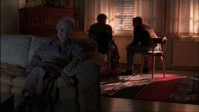 ROSWELL_-_E1X13_THE_CONVENTION_297.jpg