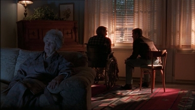 ROSWELL_-_E1X13_THE_CONVENTION_308.jpg