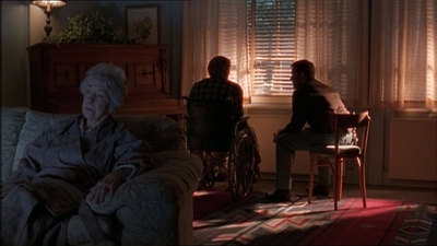 ROSWELL_-_E1X13_THE_CONVENTION_312.jpg