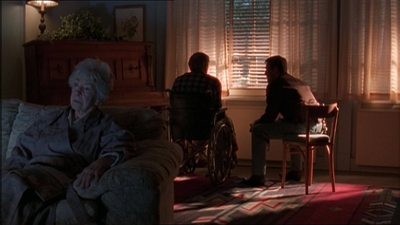 ROSWELL_-_E1X13_THE_CONVENTION_314.jpg