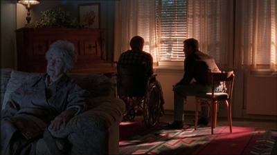 ROSWELL_-_E1X13_THE_CONVENTION_315.jpg