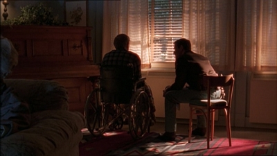 ROSWELL_-_E1X13_THE_CONVENTION_332.jpg