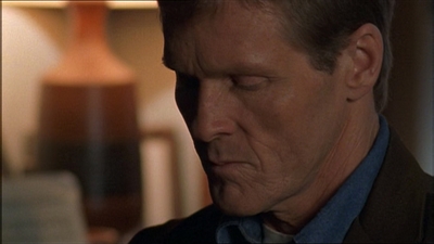 ROSWELL_-_E1X13_THE_CONVENTION_360.jpg