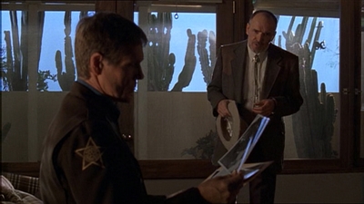 ROSWELL_-_E1X13_THE_CONVENTION_365.jpg