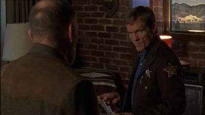 ROSWELL_-_E1X13_THE_CONVENTION_397.jpg