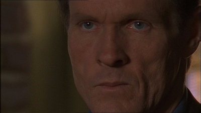 ROSWELL_-_E1X13_THE_CONVENTION_423.jpg