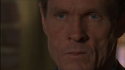 ROSWELL_-_E1X13_THE_CONVENTION_426.jpg