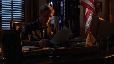 ROSWELL_-_E1X13_THE_CONVENTION_444.jpg