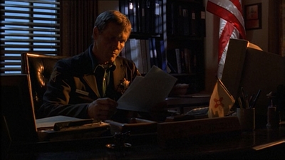 ROSWELL_-_E1X13_THE_CONVENTION_447.jpg