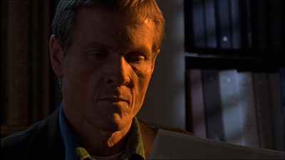 ROSWELL_-_E1X13_THE_CONVENTION_448.jpg