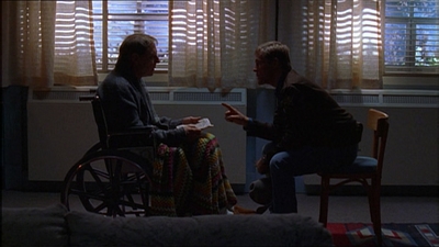ROSWELL_-_E1X13_THE_CONVENTION_493.jpg