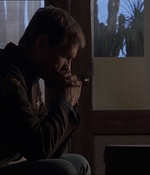 ROSWELL_-_E1X13_THE_CONVENTION_125.jpg