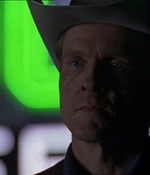 ROSWELL_-_E1X13_THE_CONVENTION_274.jpg