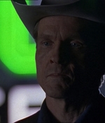 ROSWELL_-_E1X13_THE_CONVENTION_288.jpg
