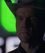 ROSWELL_-_E1X13_THE_CONVENTION_292.jpg