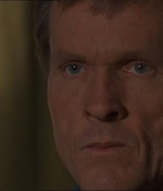 ROSWELL_-_E1X13_THE_CONVENTION_418.jpg