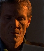 ROSWELL_-_E1X13_THE_CONVENTION_450.jpg