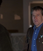 ROSWELL_-_E1X13_THE_CONVENTION_611.jpg