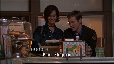 ROSWELL_-_E1X15_INDEPENDENCE_DAY_043.jpg