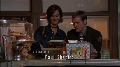ROSWELL_-_E1X15_INDEPENDENCE_DAY_049.jpg