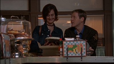 ROSWELL_-_E1X15_INDEPENDENCE_DAY_059.jpg