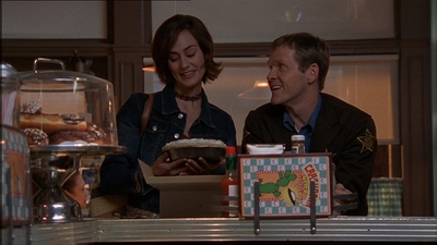 ROSWELL_-_E1X15_INDEPENDENCE_DAY_066.jpg