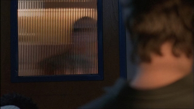 ROSWELL_-_E1X15_INDEPENDENCE_DAY_160.jpg
