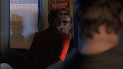 ROSWELL_-_E1X15_INDEPENDENCE_DAY_171.jpg